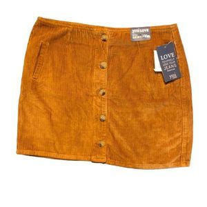 Corduroy button front skirt, YMI Jeans, Brown, size 13, NWT
